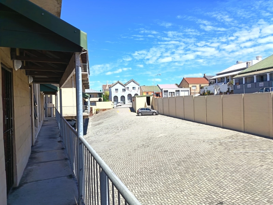 1 Bedroom Property for Sale in Richmond Hill Eastern Cape